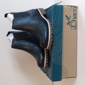 Chaco Women's Fields Chelsea Boot Waterproof 7M NIB Black Leather